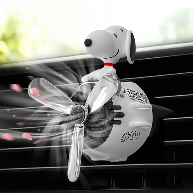 Kawaii Pilot Snoopy Car Aromat - đánh giá và giá Home Fragrance Miniso